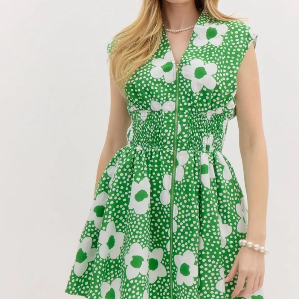 Entro Green and White Plunge Sundress